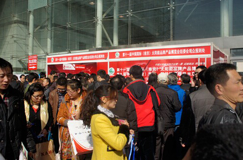 第十二届中国国际（南京）太阳能品牌产品博览会观展热情高涨
